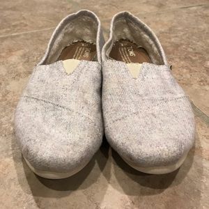 Toms Size 8