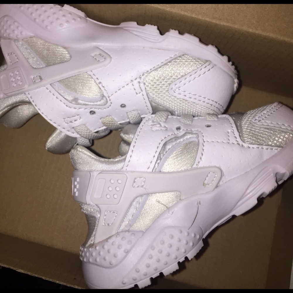 Nike Huarache Run - Picture 1 of 3
