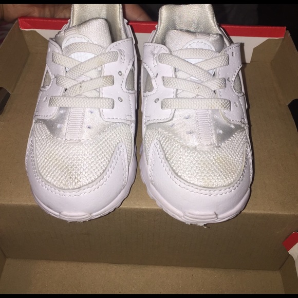 Nike Huarache Run - Picture 2 of 3