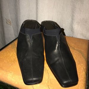 Beautiful leather shoes 9 med . Meucci,, Italy