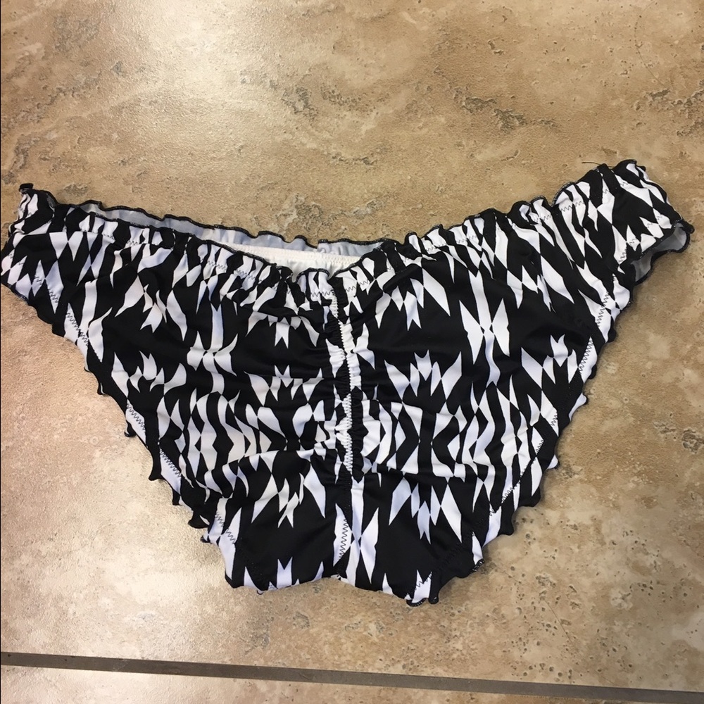 Victoria's secret ruffle cheeky scrunch butt