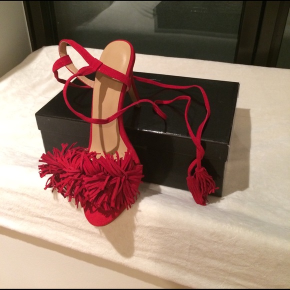size 37 woman's suede red sandal - Picture 3 of 3