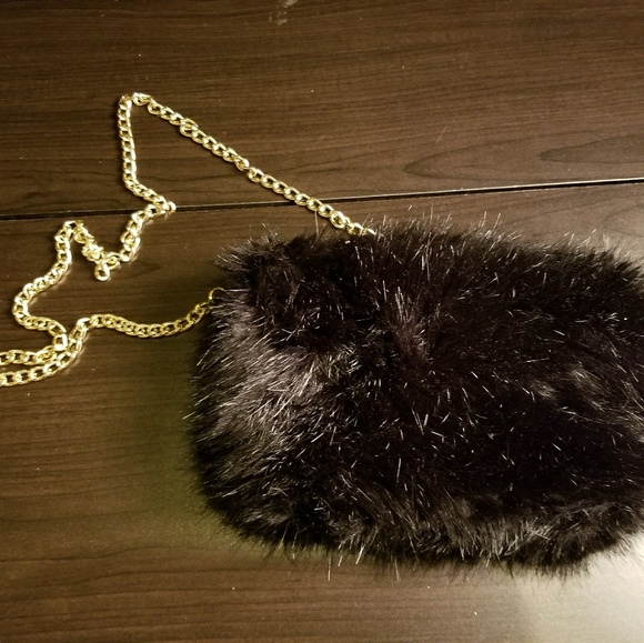 ❣DISCOUNTED Fur Clutch / Crossbody Purse❣ - Picture 4 of 4