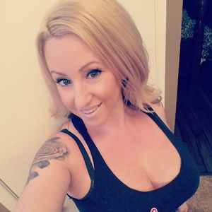 Meet your Posher, Brenda