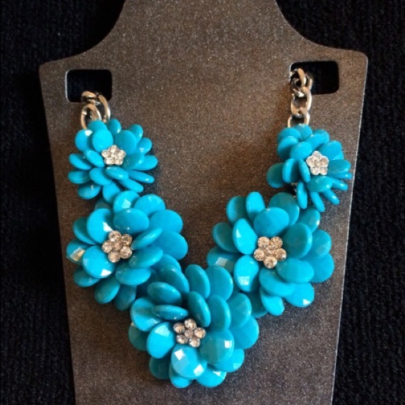 Jewelry - Turquoise STATEMENT Necklace Jewelry - Turquoise STATEMENT Necklace
