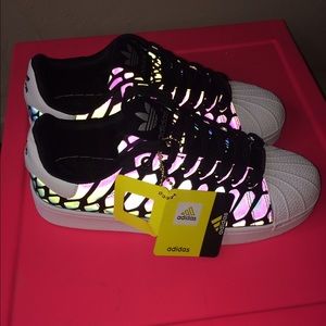 Adidas Light reflective