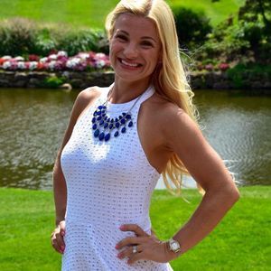 Meet your Posher, Debra