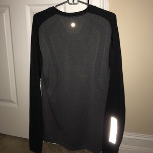 Lululemon Metal Tech Long Sleeve Shirt