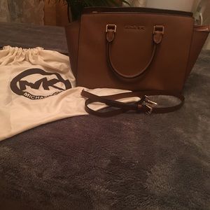 Michael Kors Selma Medium Satchel (Chestnut Color)