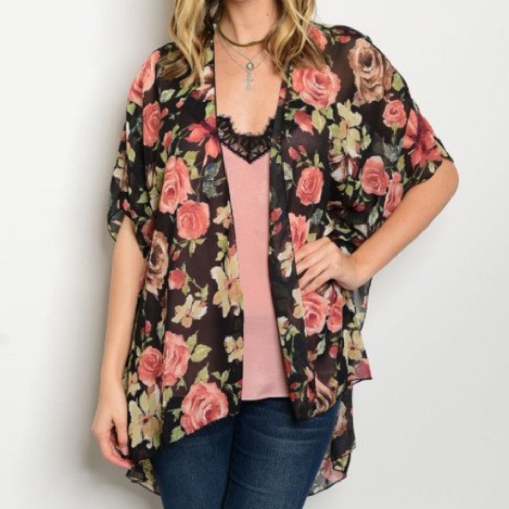 ❤️❤️Black Floral Kimono❤️❤️