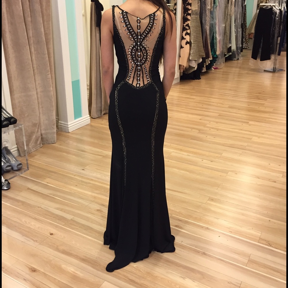 Size 0 beautiful prom dress!!!