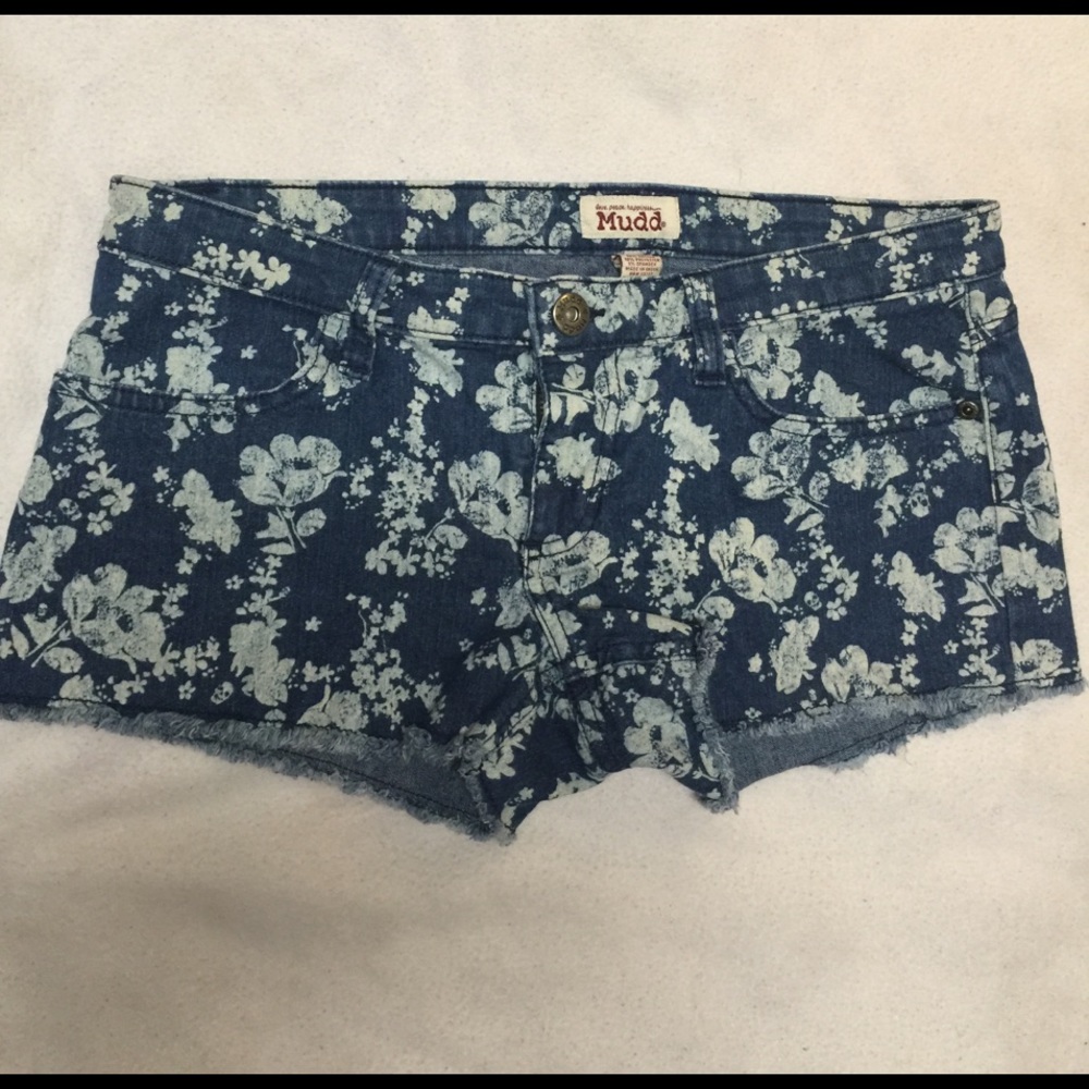 ✂️25%✂️ Mudd short