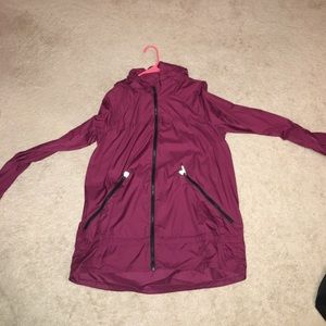 LULULEMON WIND BREAKER ONLY WORN ONCE!
