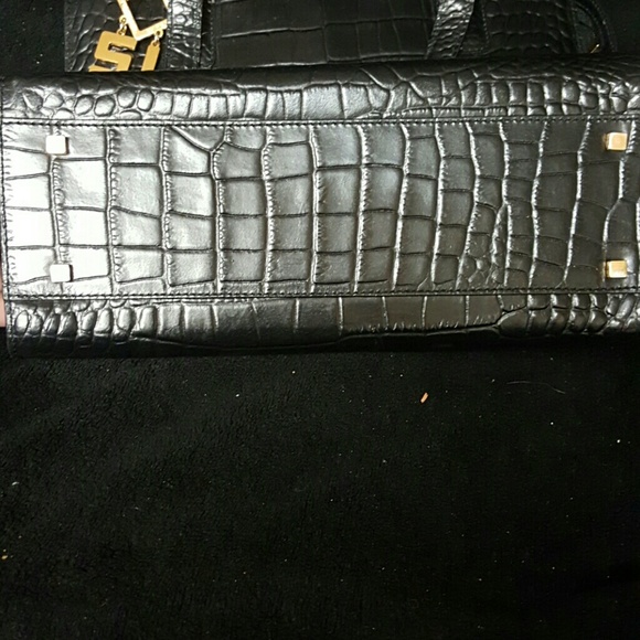 Susan Lucci Black Leather with Leather Trim - Picture 4 of 4