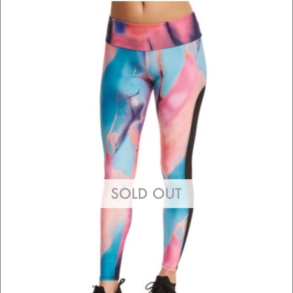ONZIE tuxedo printed mesh leggings size S/M