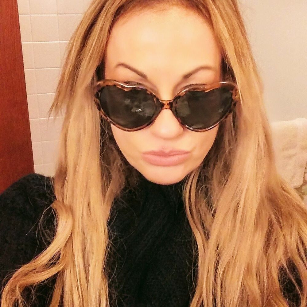 Meet your Posher, Stefanie