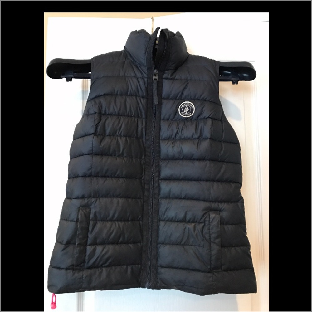 Abercrombie & Fitch Women's Navy Vest
