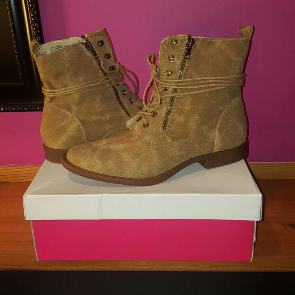 Just Fab "Taven" boots