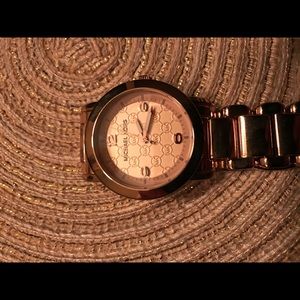 Rose Gold MICHALE KORS watch (traded)