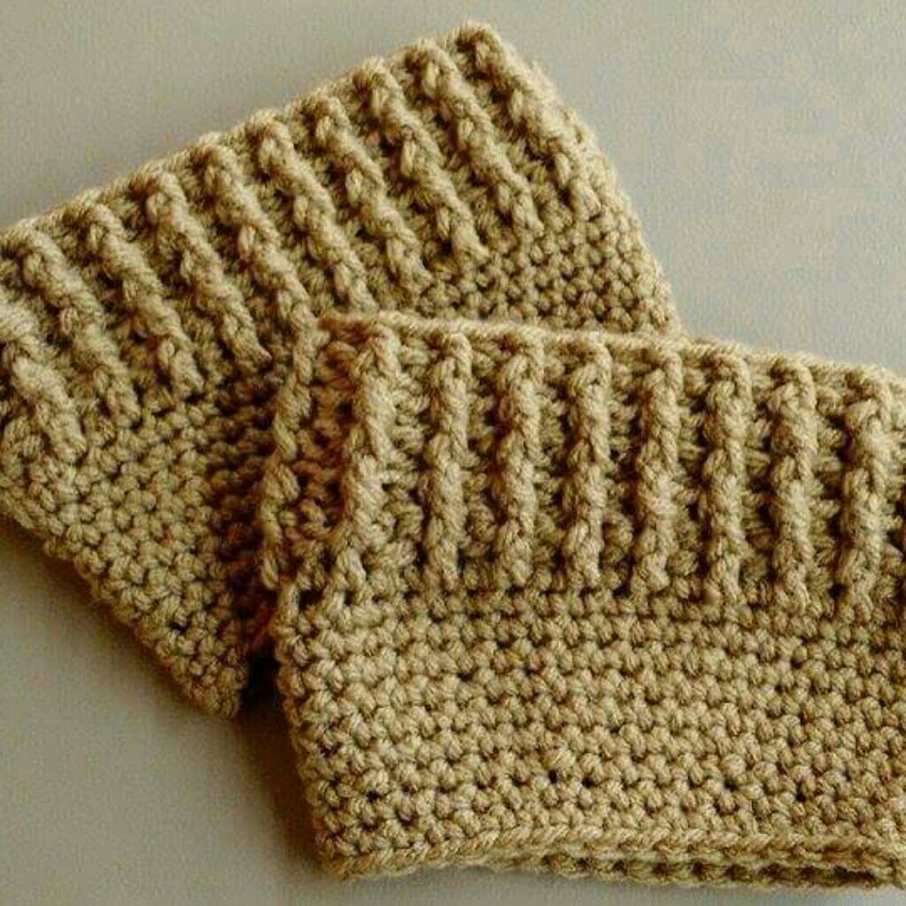 Boot toppers/cuffs to be made in your color choice