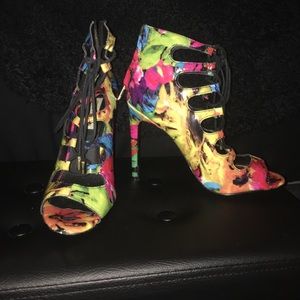 Steve Madden heels