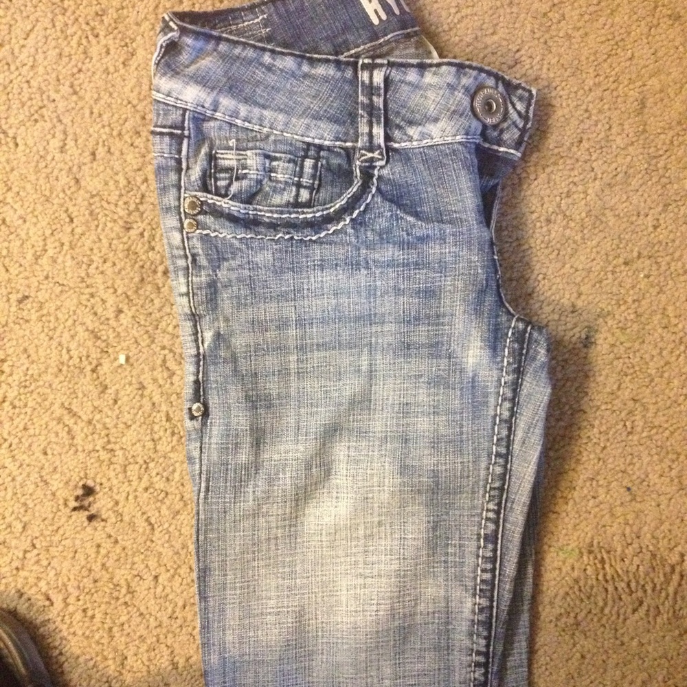 Light wash jeans
