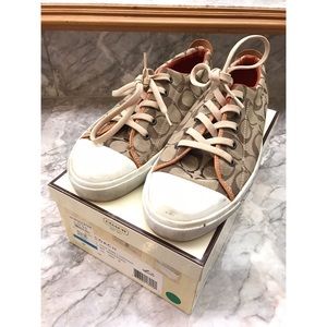 Coach Bobbi C-Logo Sneaker