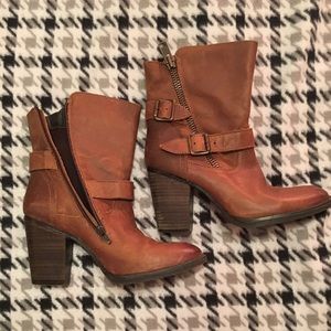 Steve Madden Brown Boots