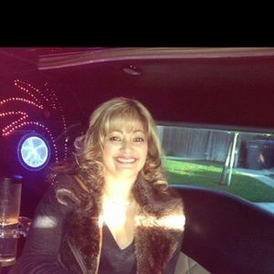Meet your Posher, Sandra