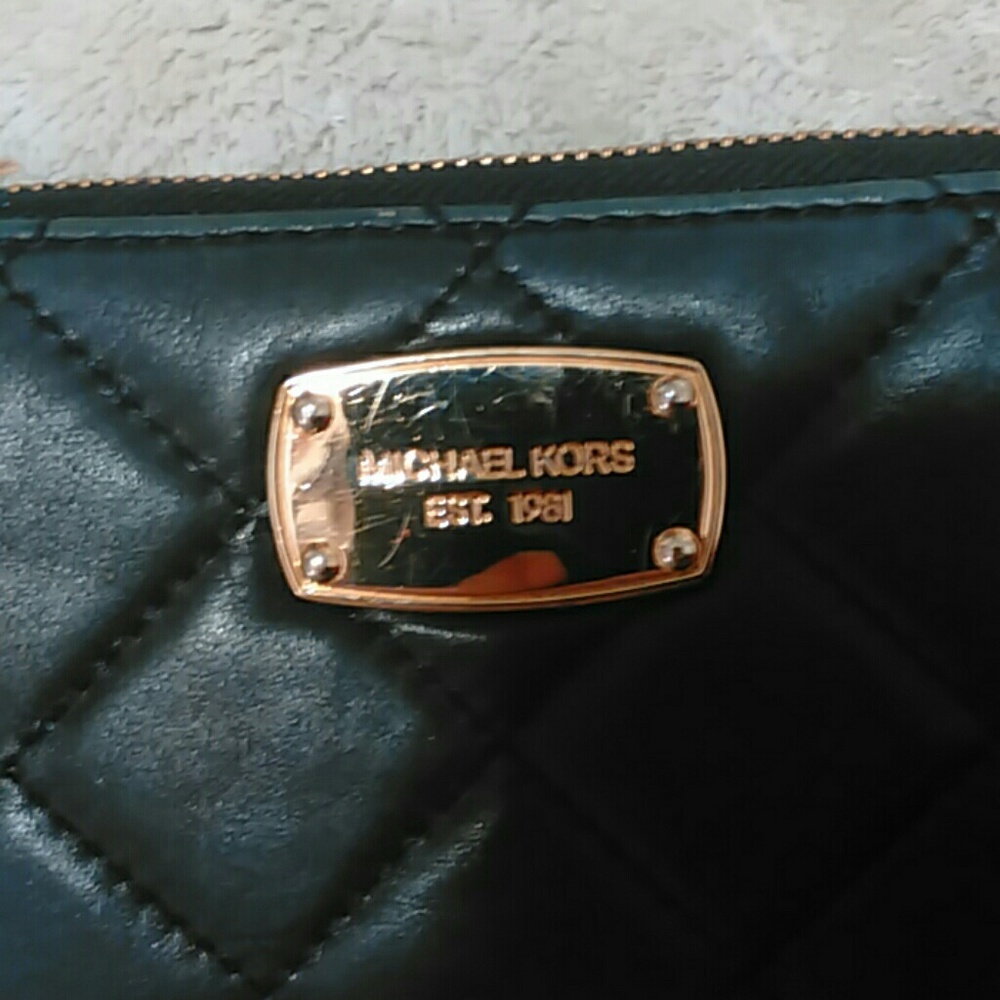 Michael Kors wallet - Picture 2 of 4