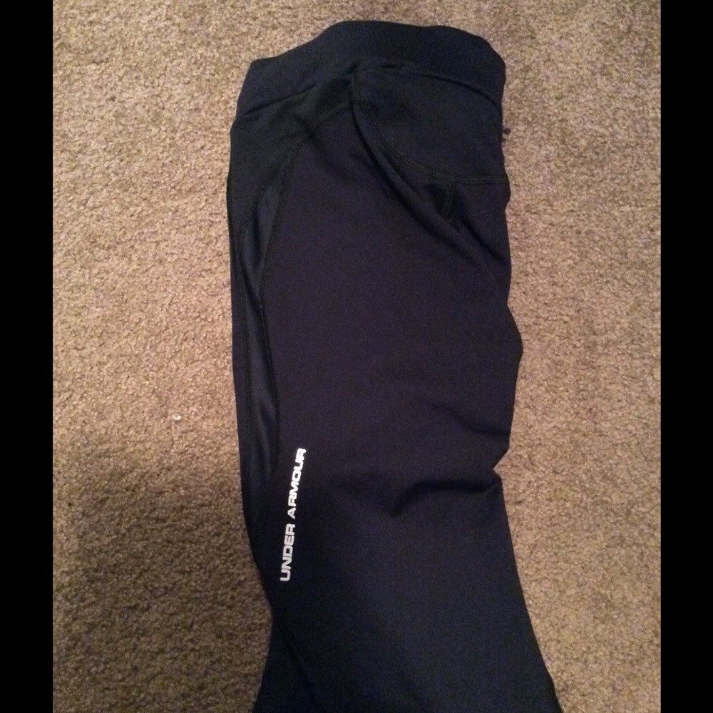 Under armour workout pants - Picture 2 of 3