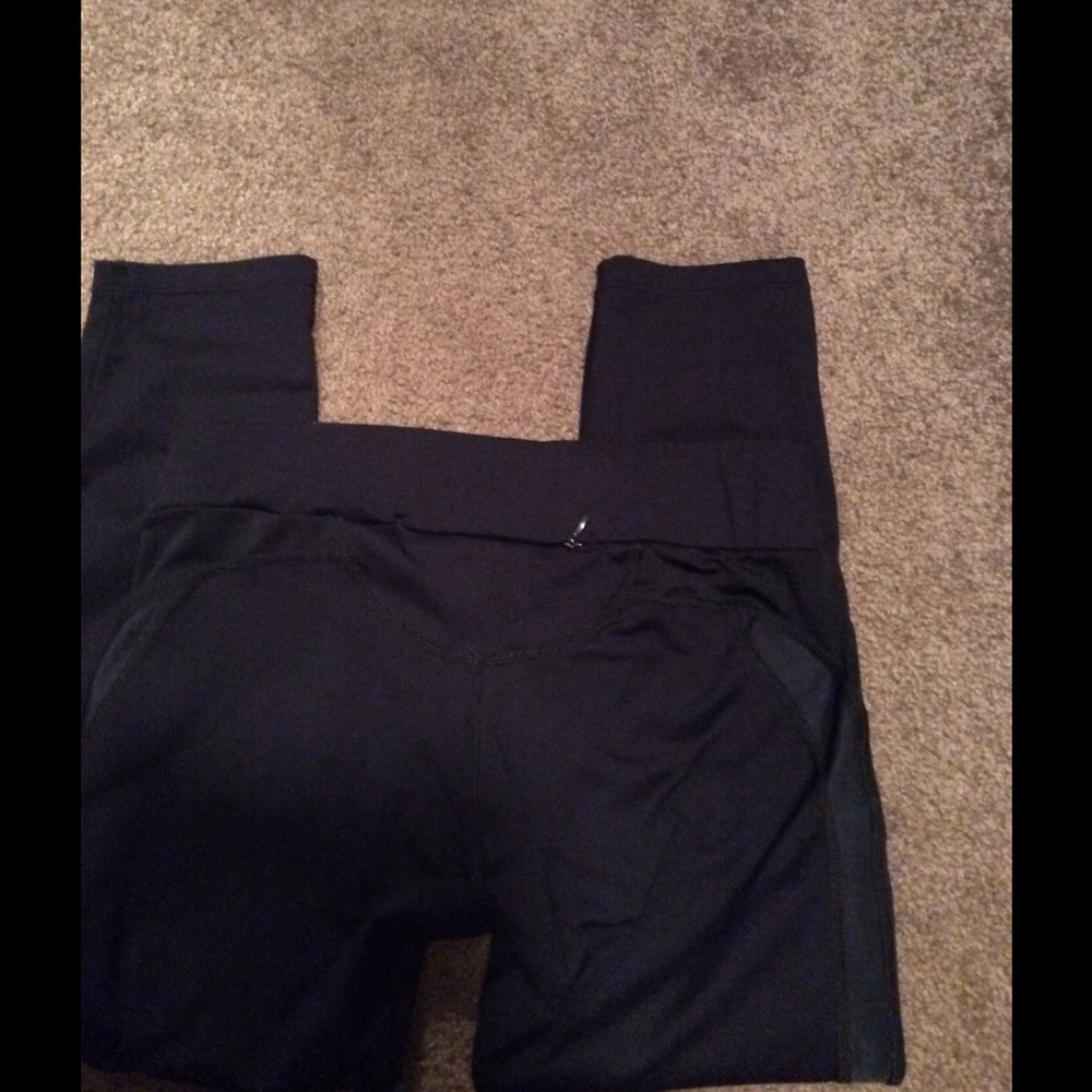 Under armour workout pants - Picture 3 of 3
