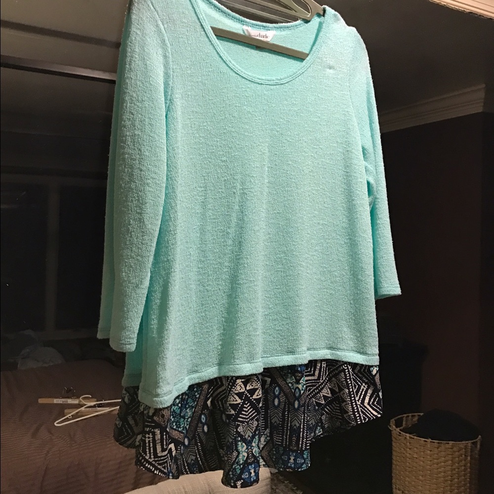 Charming Charlie Teal/Navy Sweater