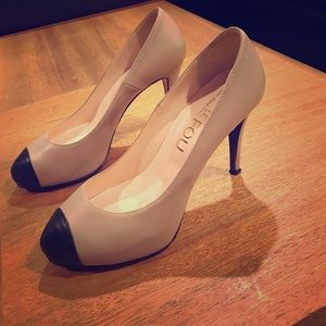 Cream heels with black front