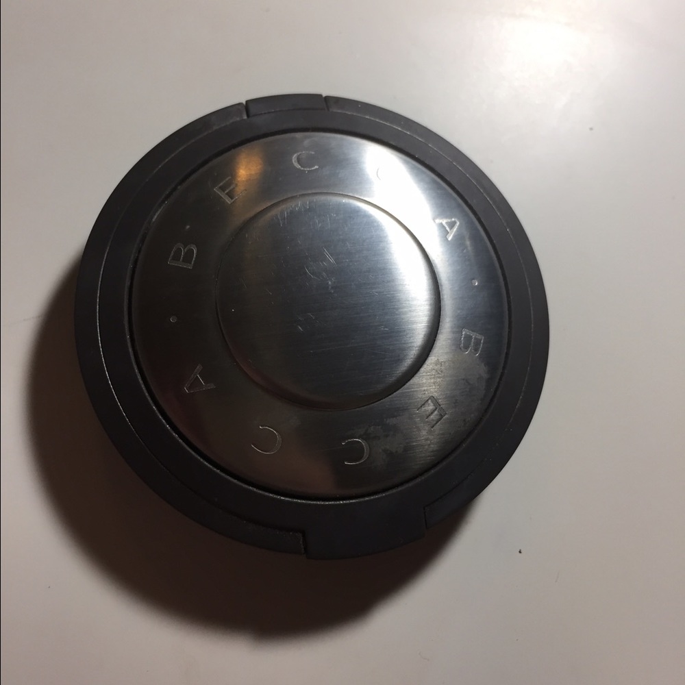 Becca Moonstone Highlighter
