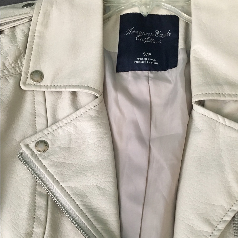 American Eagle leather jacket - Picture 3 of 3