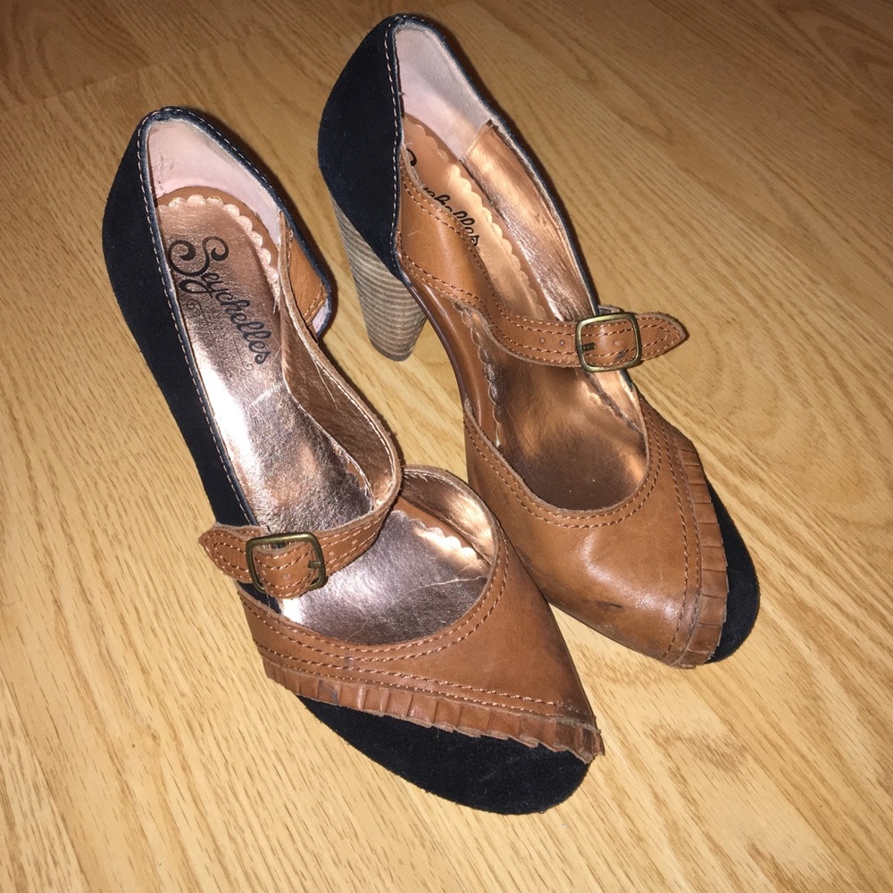 Seychelles Pumps