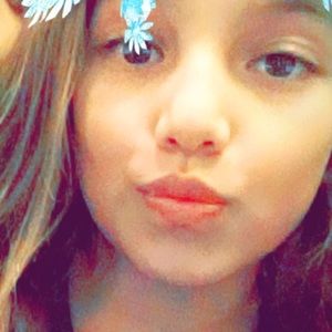 Meet your Posher, Bethzy