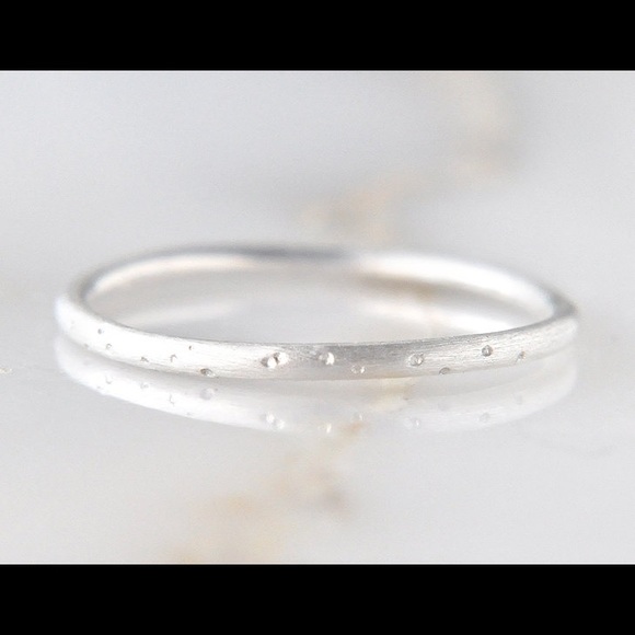 Stardust 925 Sterling Silver Dotted Ring - Picture 6 of 6