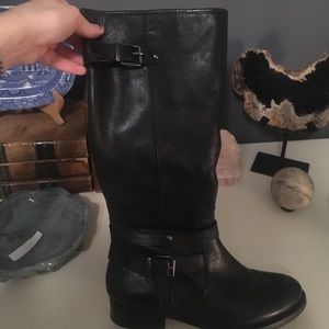 Too many boots must sell