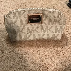 Michael Kors makeup bag