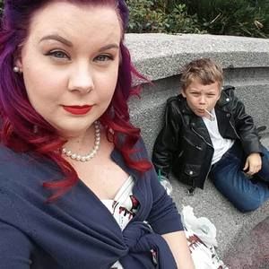 💜💙🌊Ash✌️💙💜