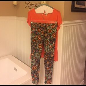 Lularoe os leggings and orange tunic style top