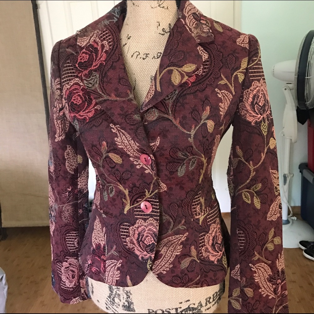 H&M floral blazer