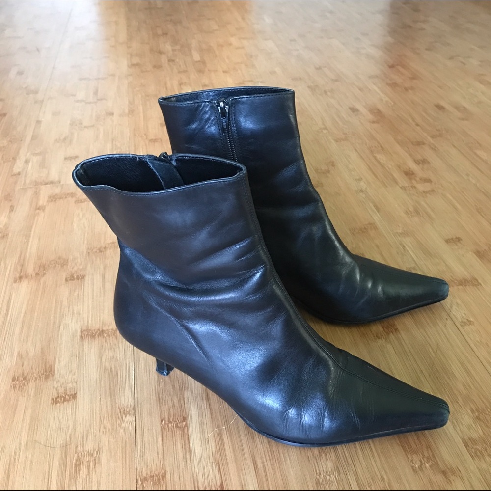 Black boots