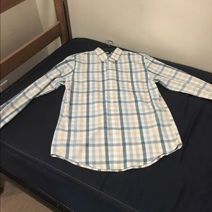 Docker button up