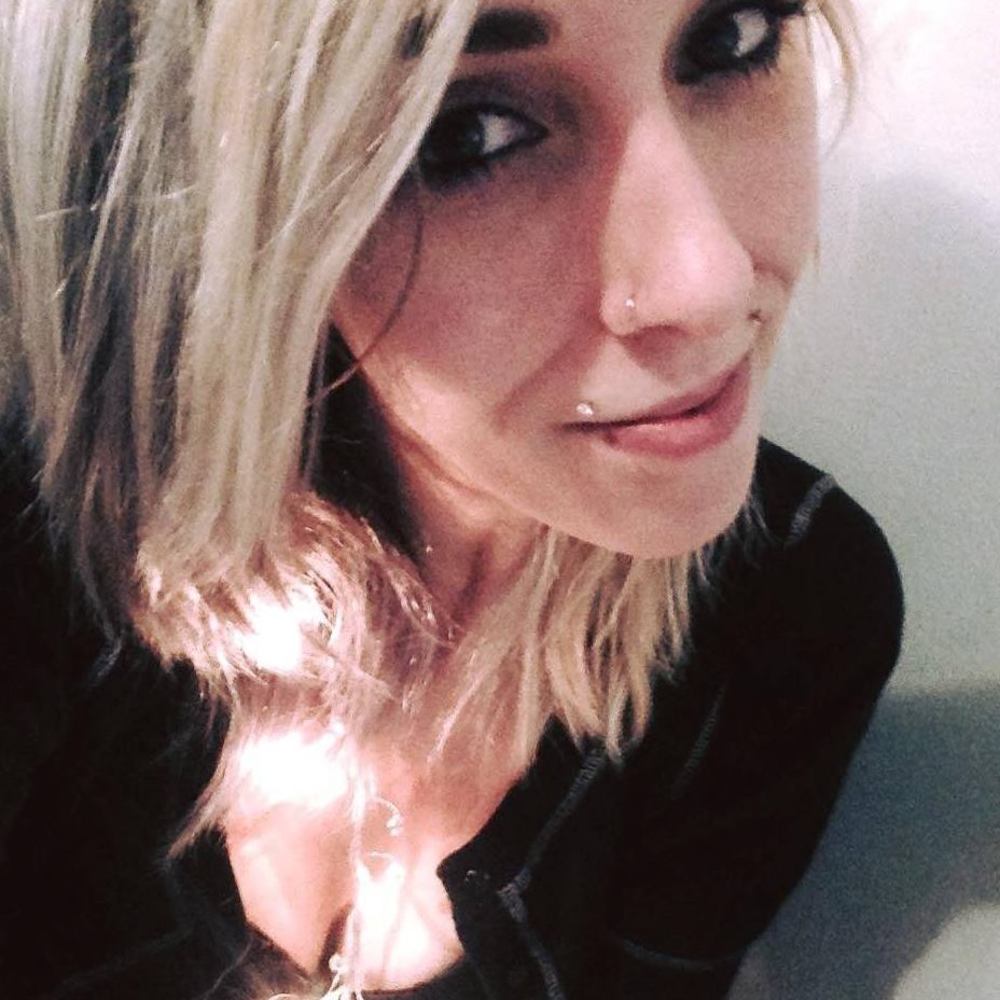 Meet your Posher, Amber