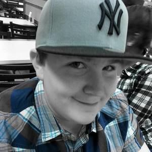 Meet your Posher, Nicholas