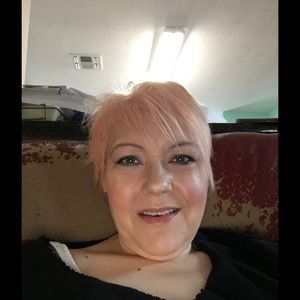 Meet your Posher, Stacey