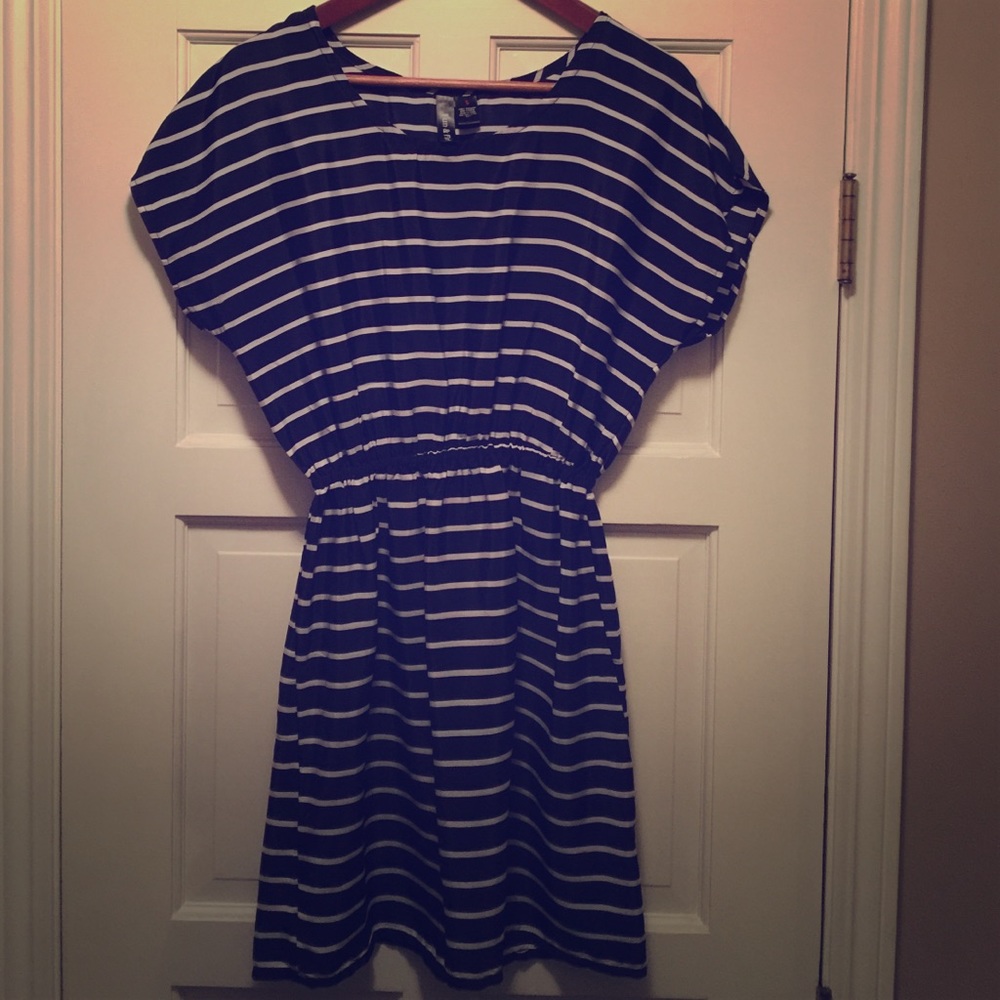 Striped Navy Dress - Picture 2 of 3